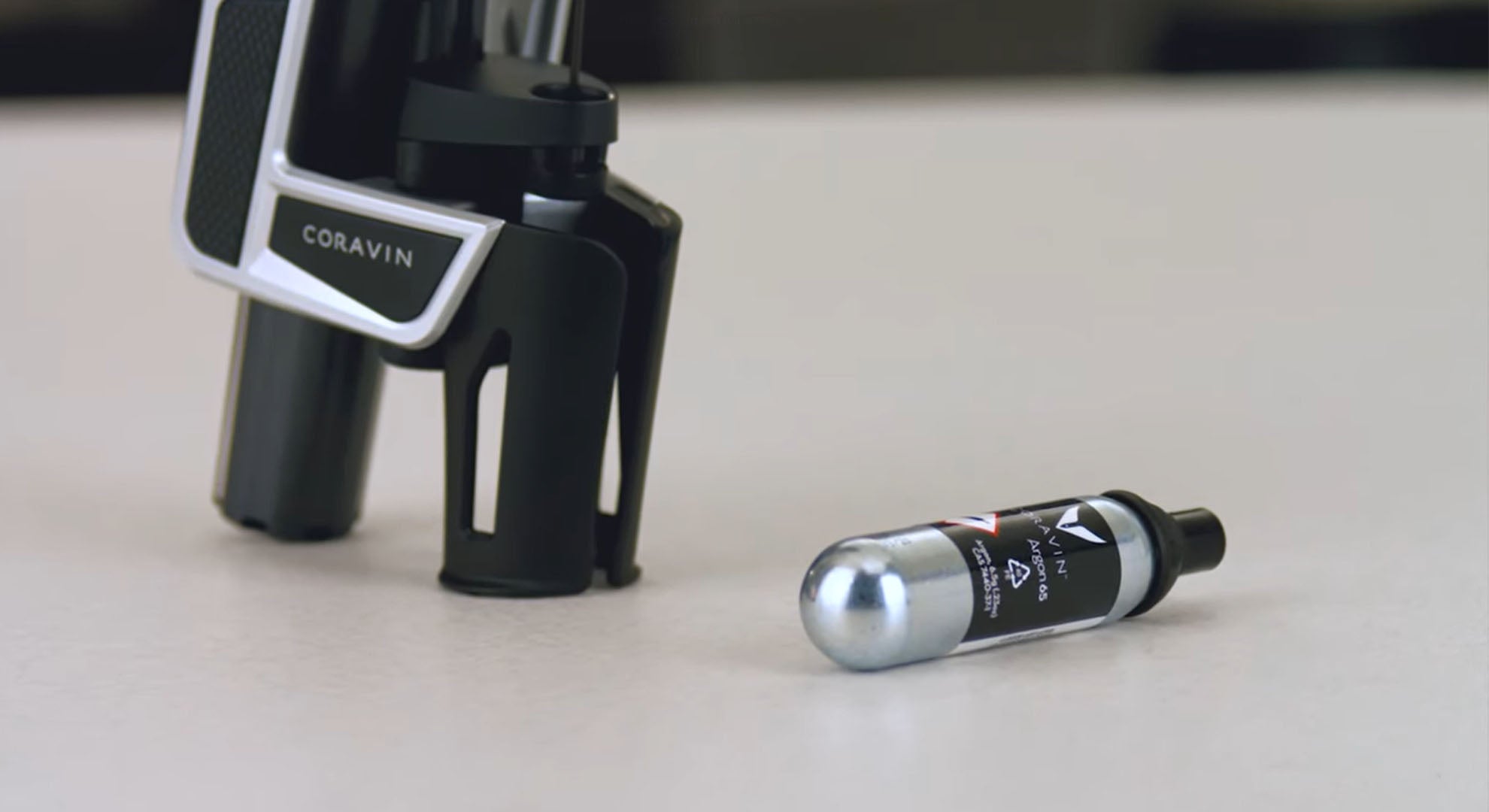 Traditional Clamps User Guide | Coravin Wine Preservation System